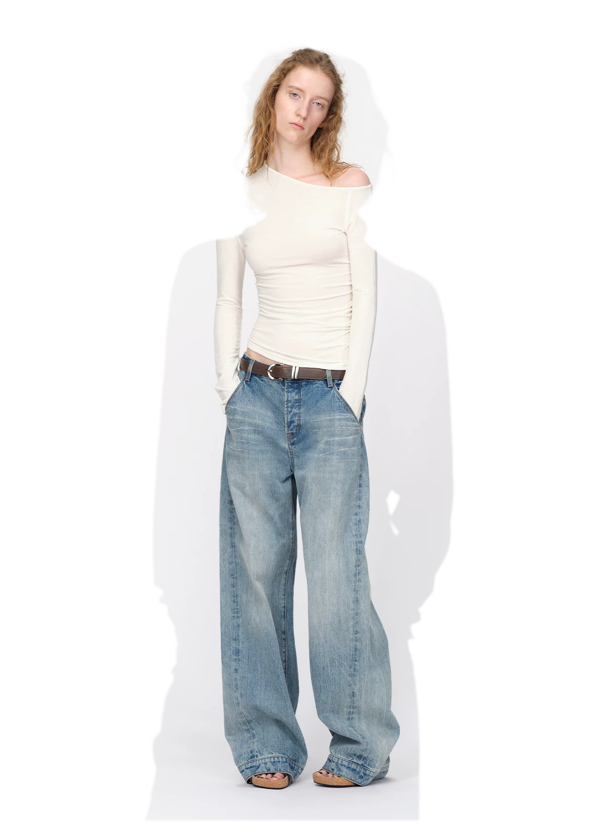 Gewassen vintage jeans met rechte pijpen