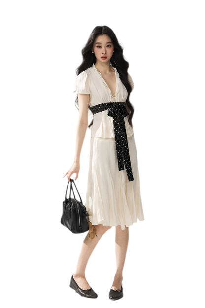Tie Waist V Neck Tee