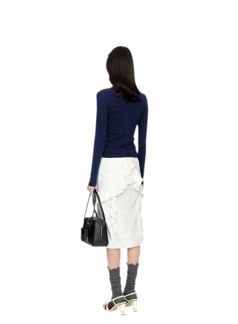 Elegant Knit Top with Pleat Details