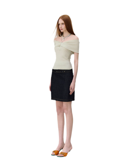 Off-Shoulder Ribbed Twist T-Shirt