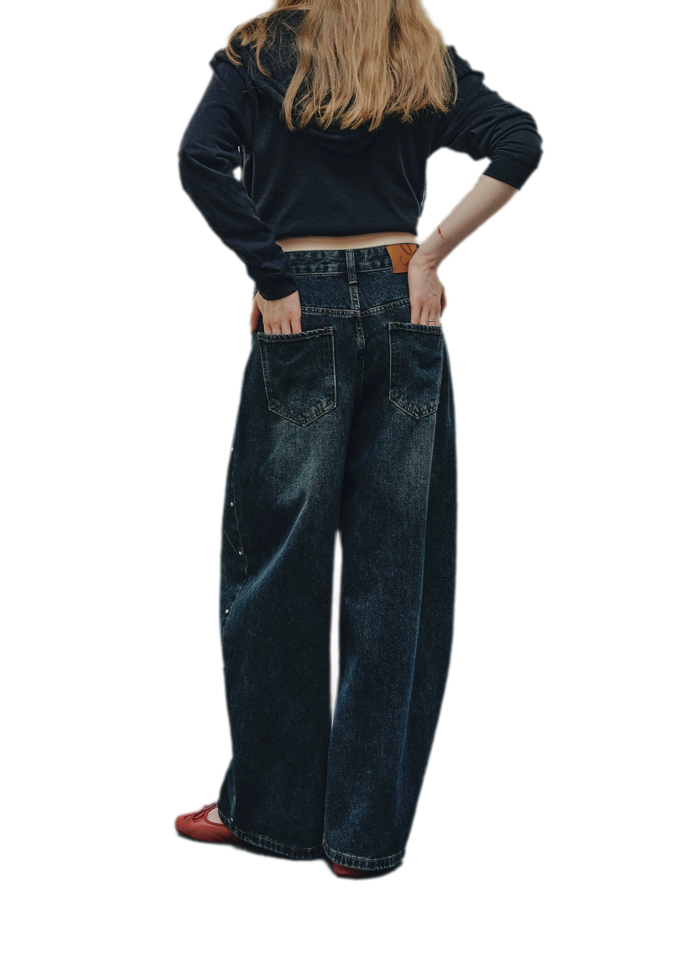Washed Rivet Curved-Leg Jeans
