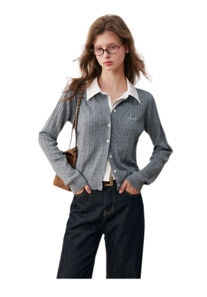 Cardigan en maille torsadée avec empiècement chemise