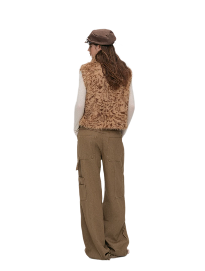 Embossed Buckle Newsboy Beret