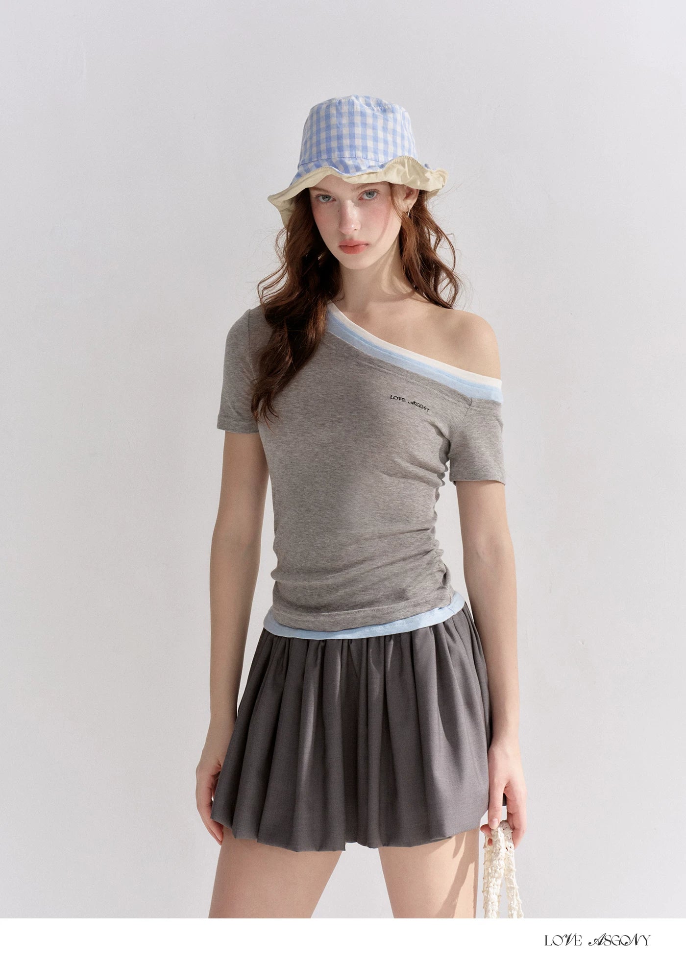 Asymmetric Off-Shoulder Colorblock Slim T-Shirt