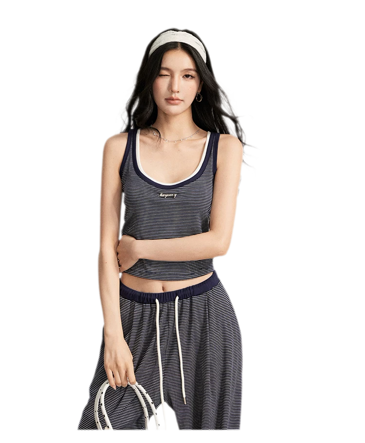 Striped U-Neck Set