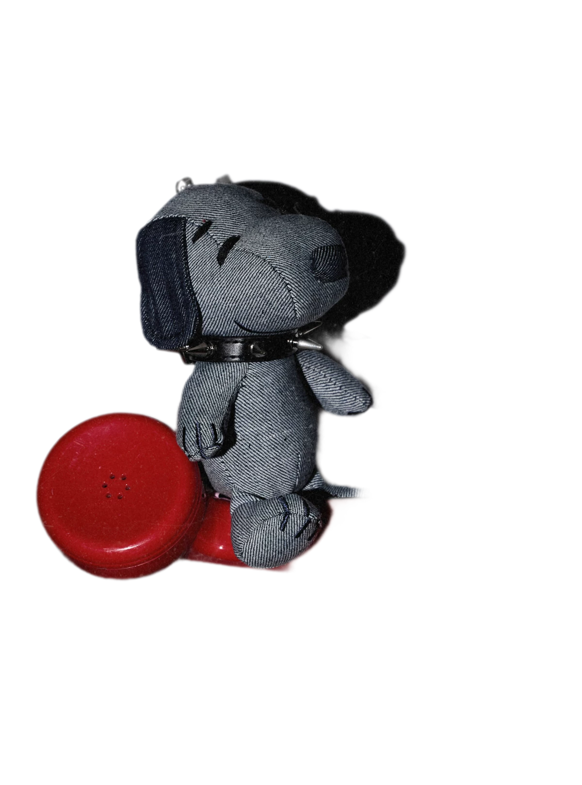 Studded Collar Snoopy Keychain
