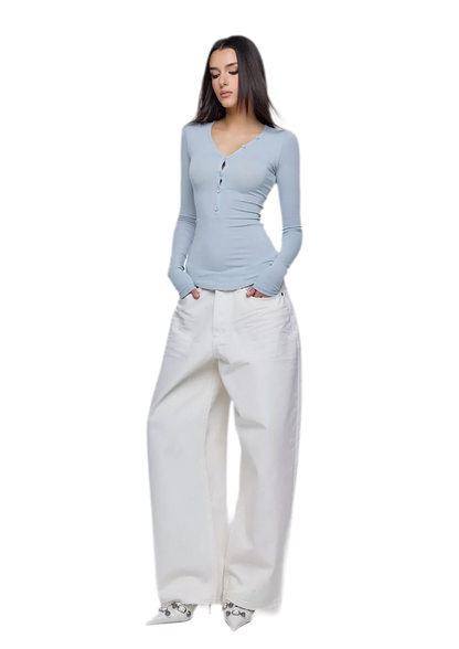 Slim V-Neck Knit Top
