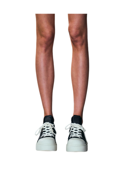 Classic Low-Top Leather Sneakers