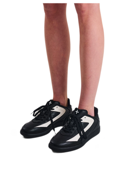 Phantom S Leather Sneakers