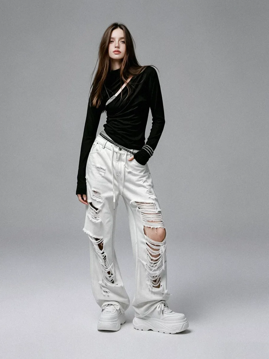 Square Toe Leather Sneakers