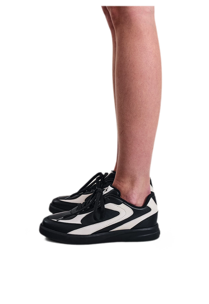 Phantom W Leather Sneakers