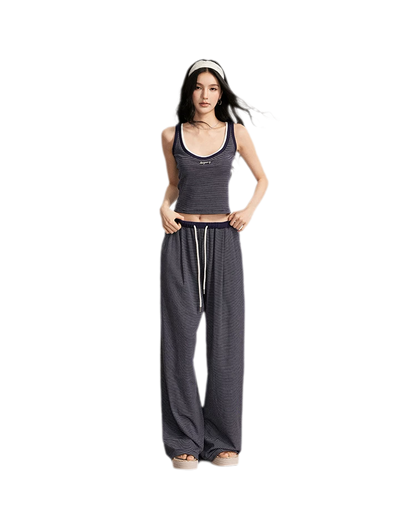 Striped U-Neck Set
