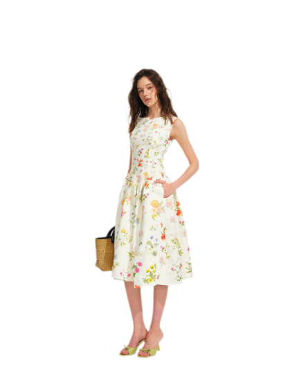 Robe de vacances fleurie peinte à la main