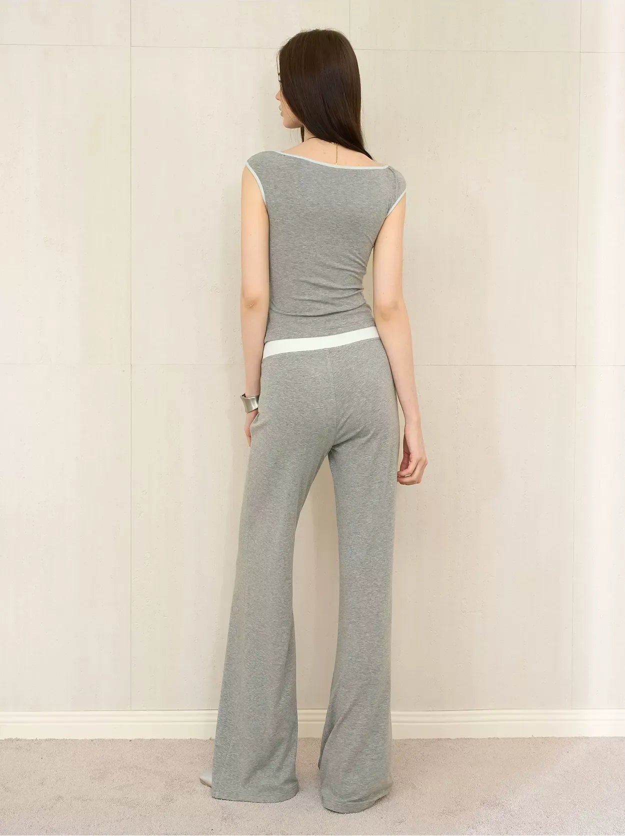 Vintage Contrast Set