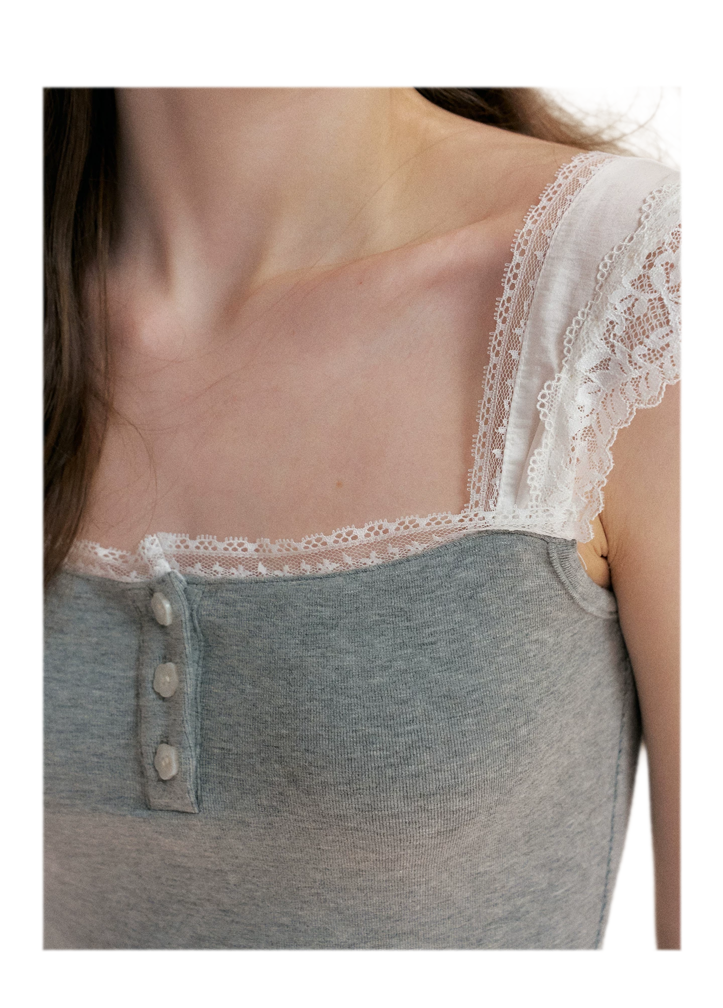 Lace Edge Wide Strap Knit T-Shirt