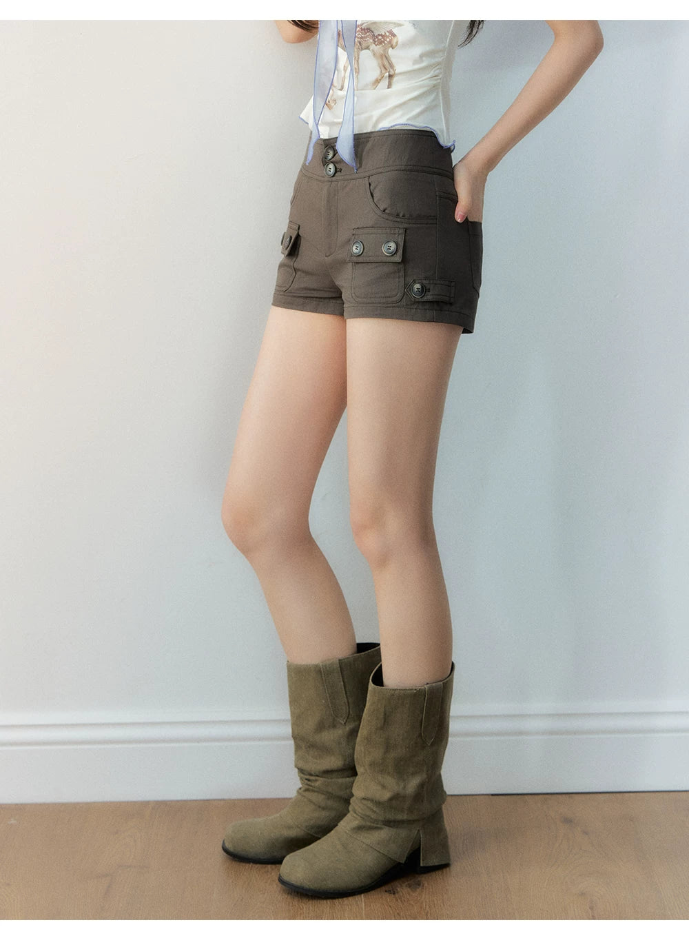 Vintage Brown Multi-Pocket Slim Shorts
