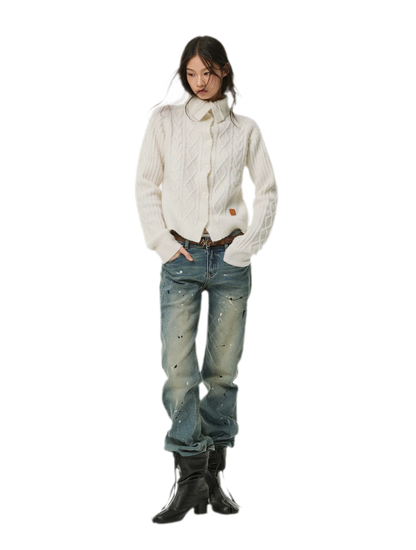 Taillierter Cardigan aus Zopfmusterstrick
