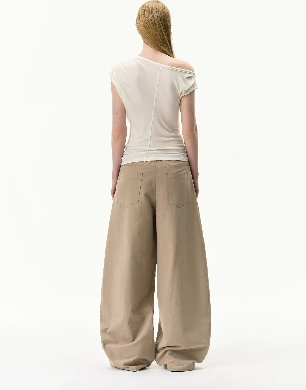 Curved Linen-Blend Pants
