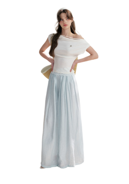 Pleated Wide-Leg Pants