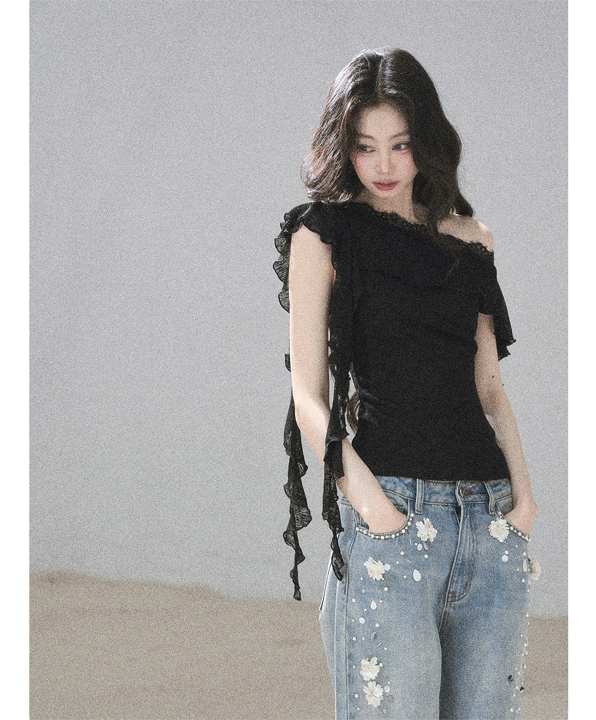 Lace One-Shoulder Crop Tee