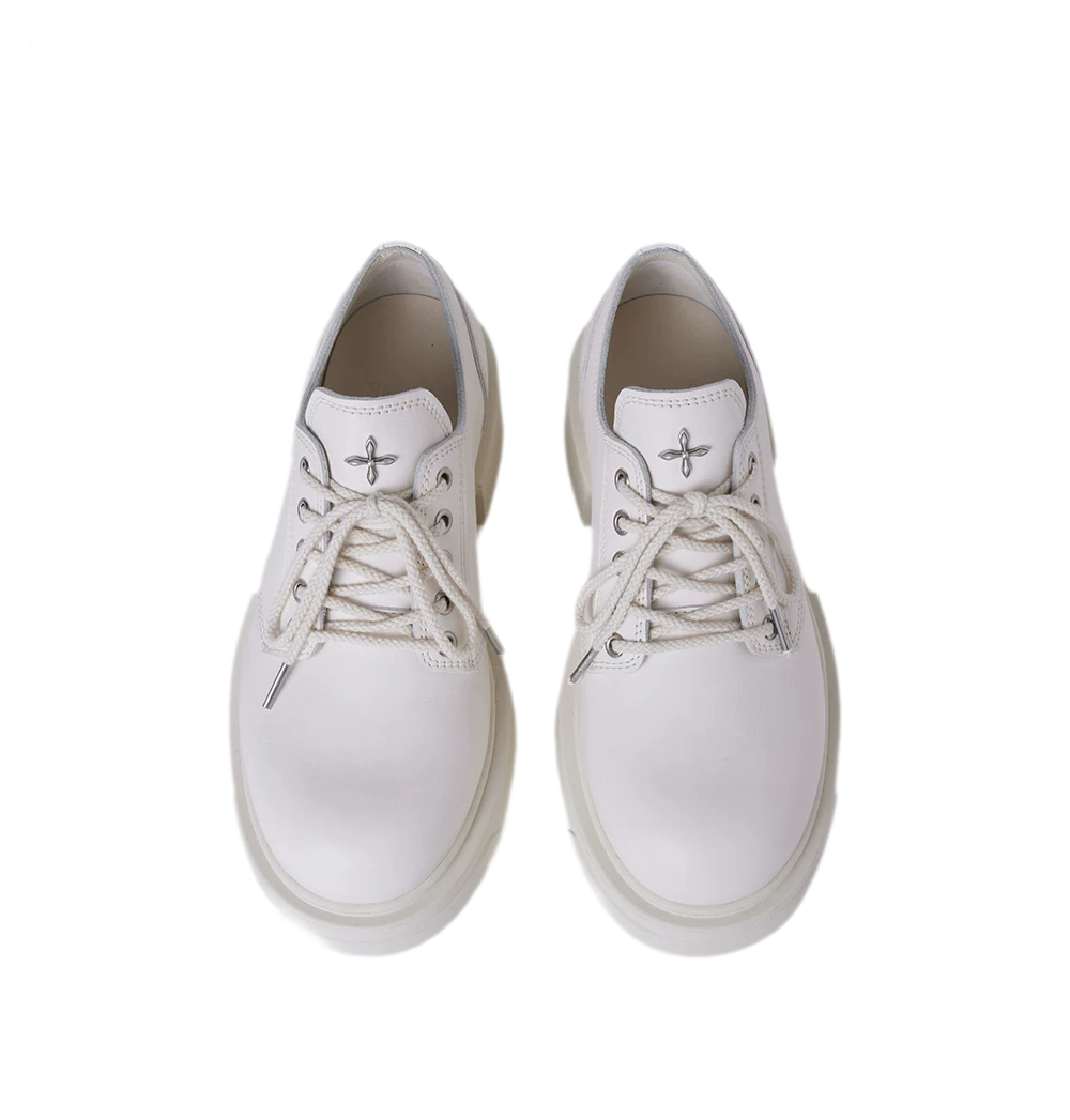 Statue Derby Shoes