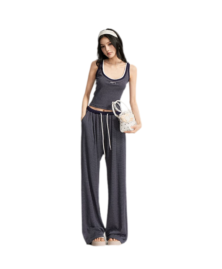 Striped U-Neck Set