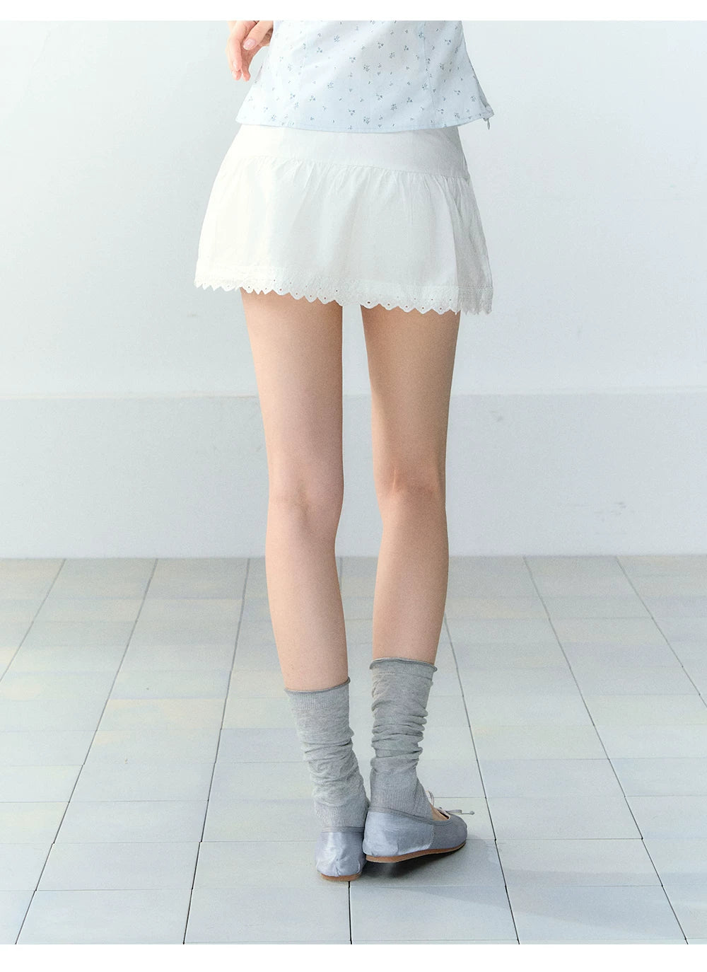White Lace High-Waist A-Line Skirt