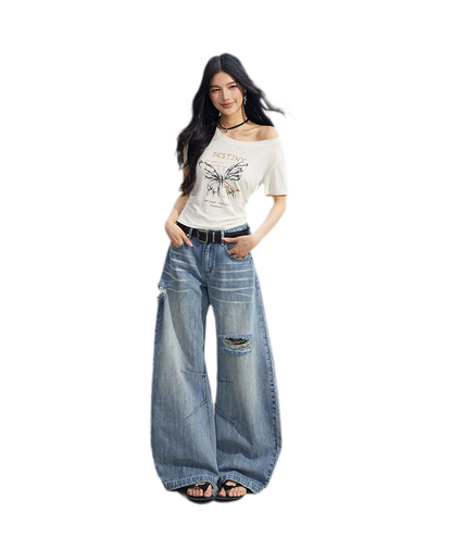 Distressed Curved Jeans