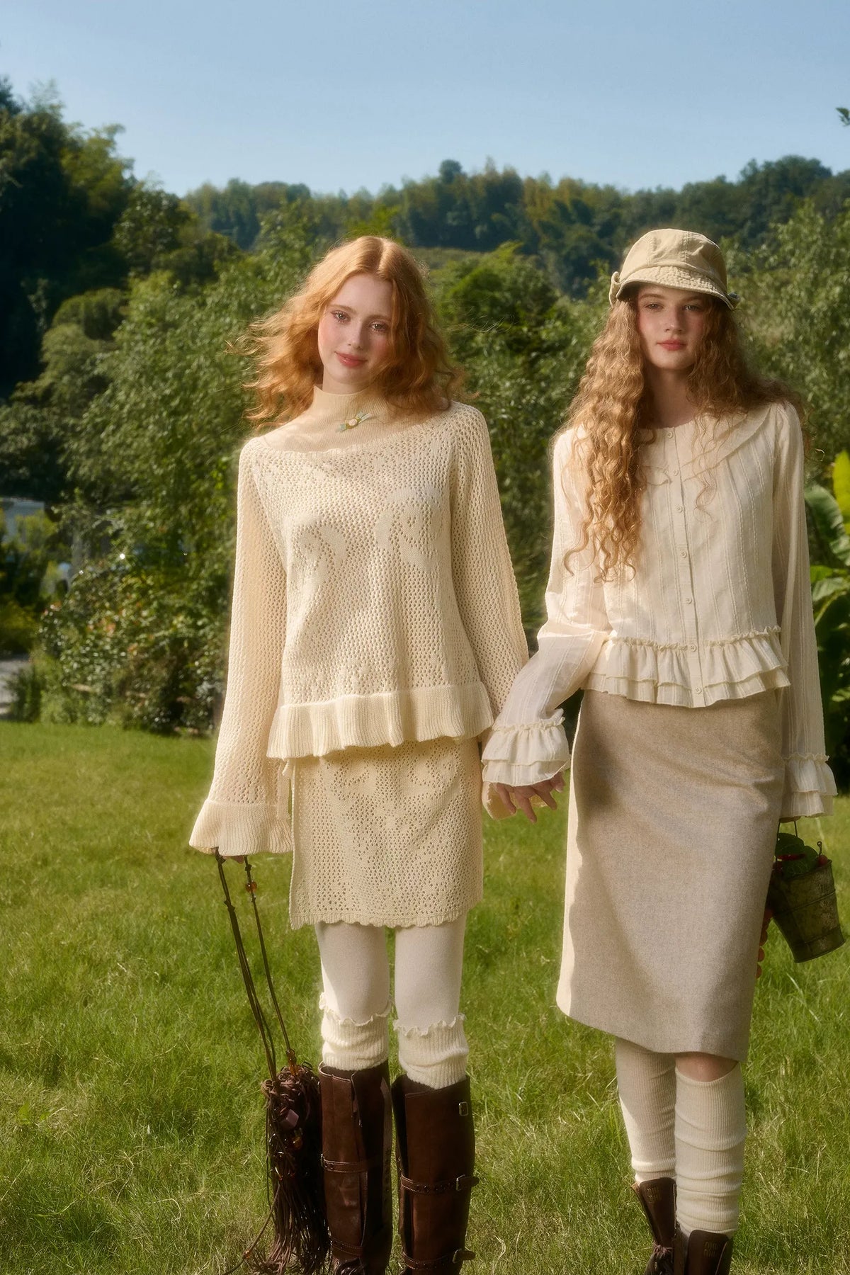 Ensemble chemise à volants et jupe en coton