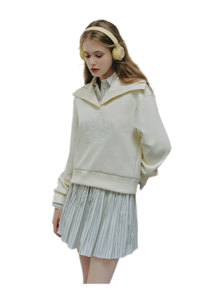 Lace Appliqué Cropped Sweatshirt