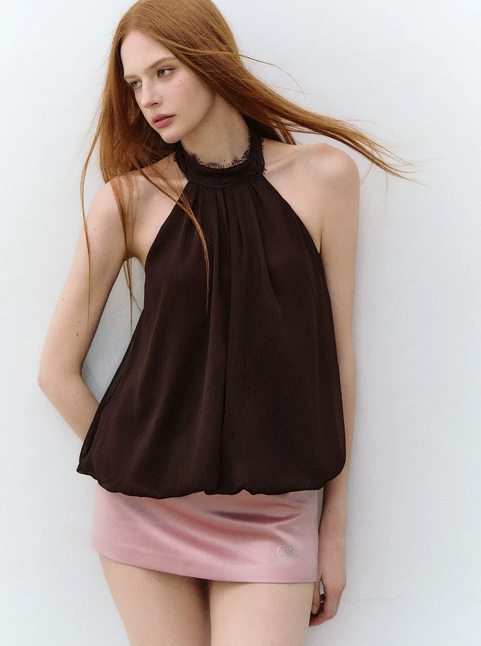 Sleeveless Chiffon Tie-Neck Waist Shirt