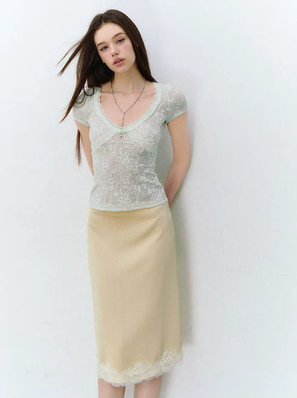 Lace-Trim Jacquard V-Neck Slim T-Shirt