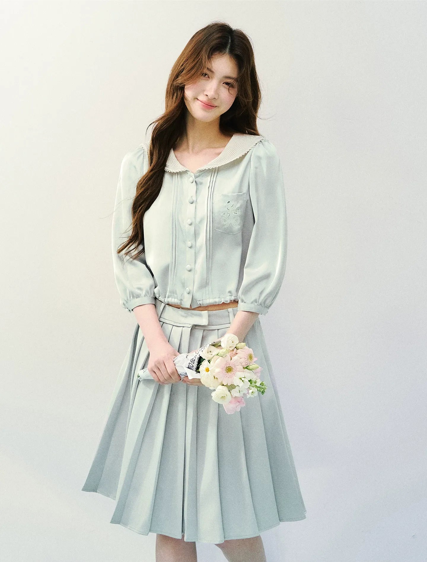 Mint Chronicle Navy Collar Embroidered Set