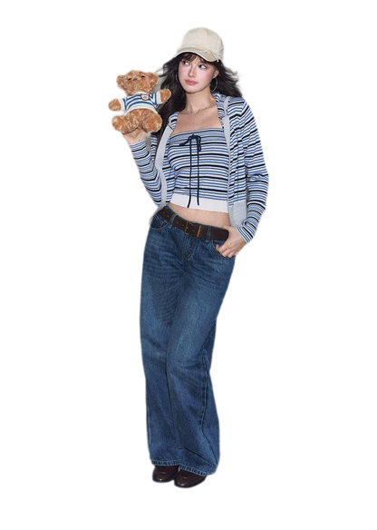 Washed Bow Embroidered Jeans