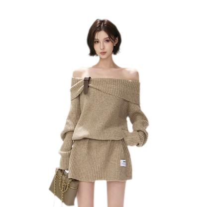 Aufgerautes geripptes One-Shoulder-Strickkleid