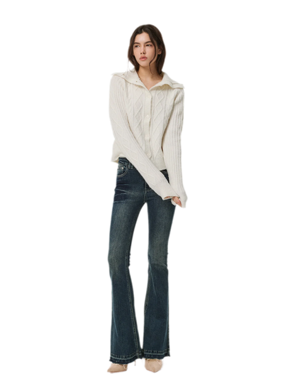 Taillierter Cardigan aus Zopfmusterstrick