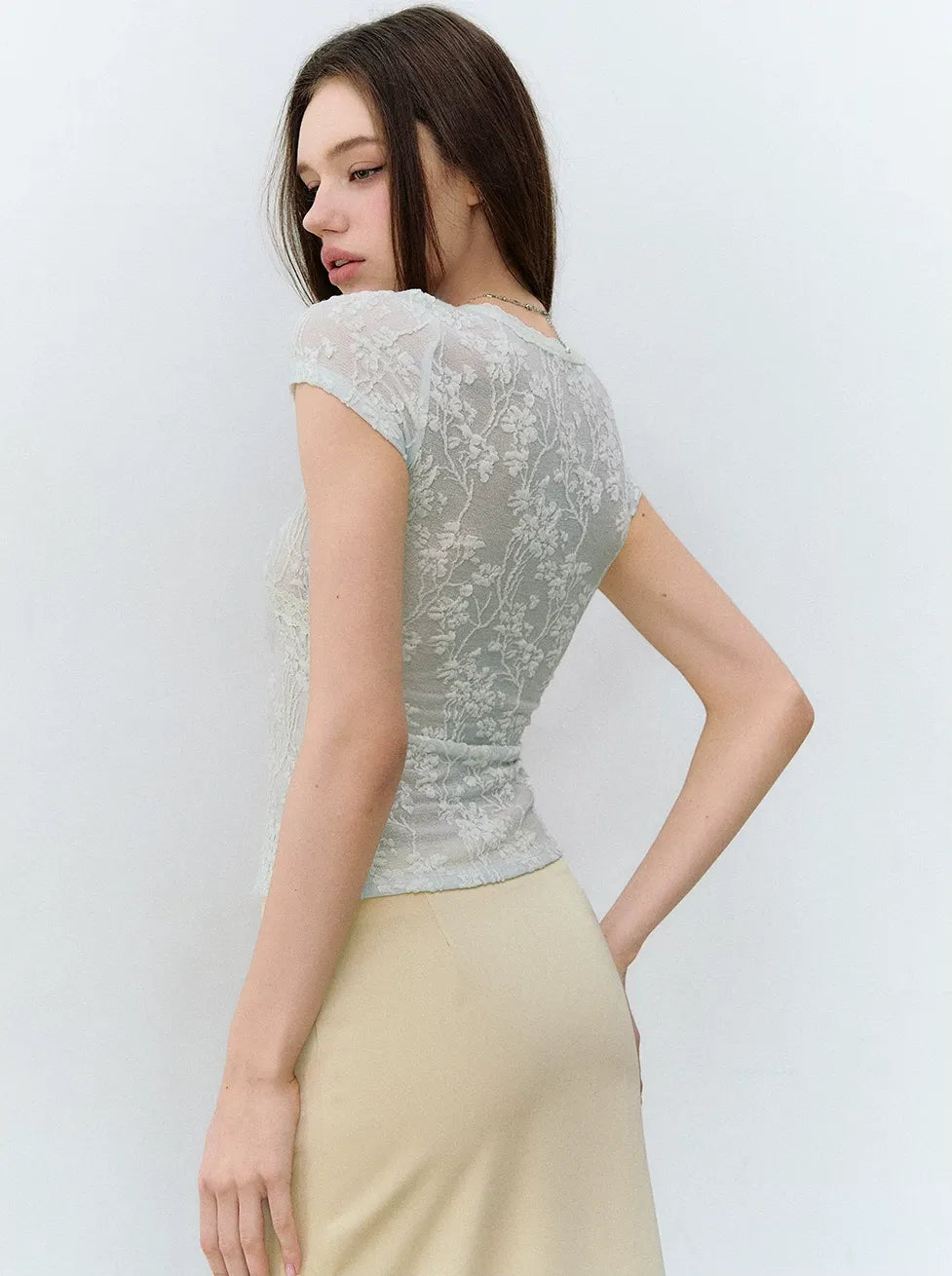 Lace-Trim Jacquard V-Neck Slim T-Shirt