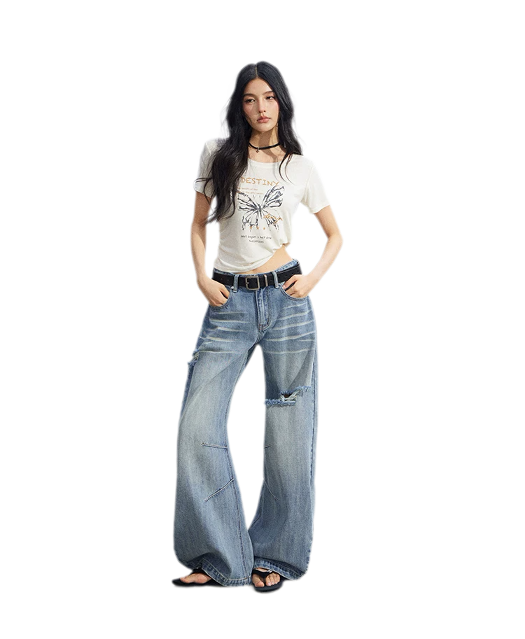 Distressed Curved Jeans