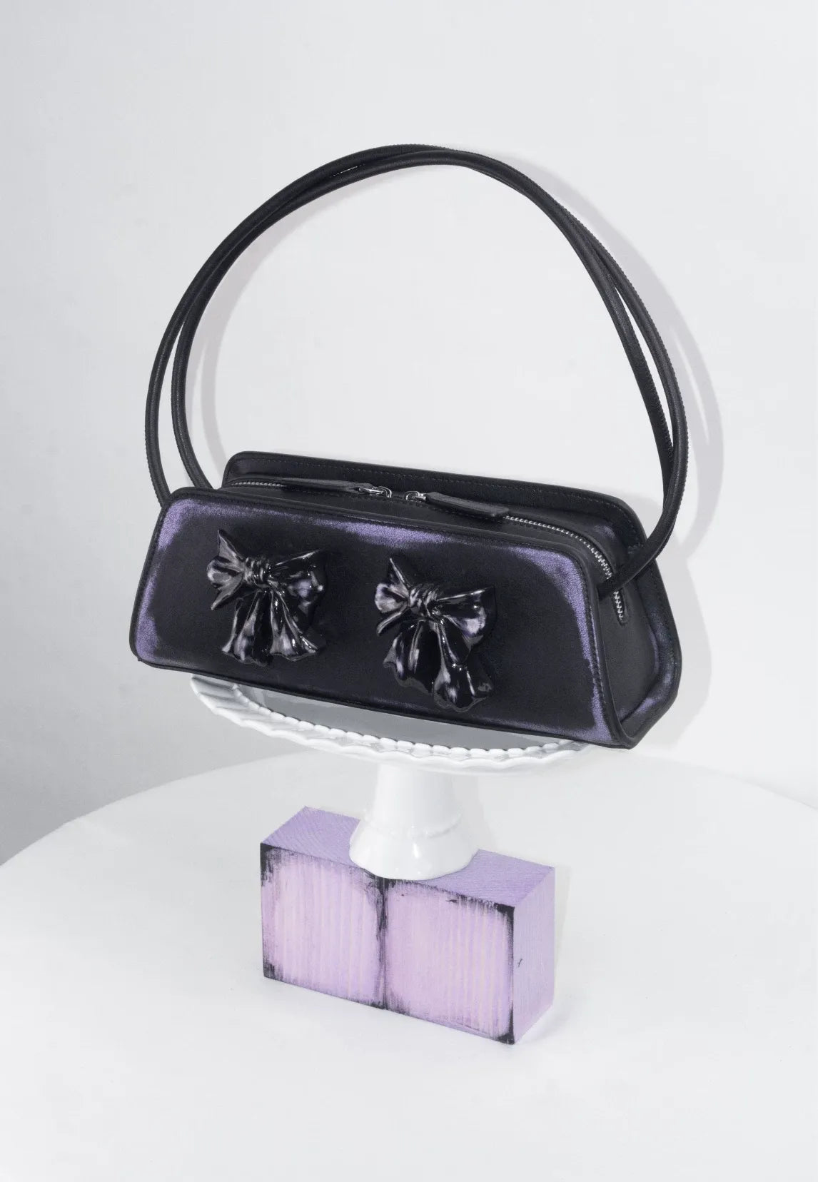 Ceramic Bow Leather Shoulder Bag