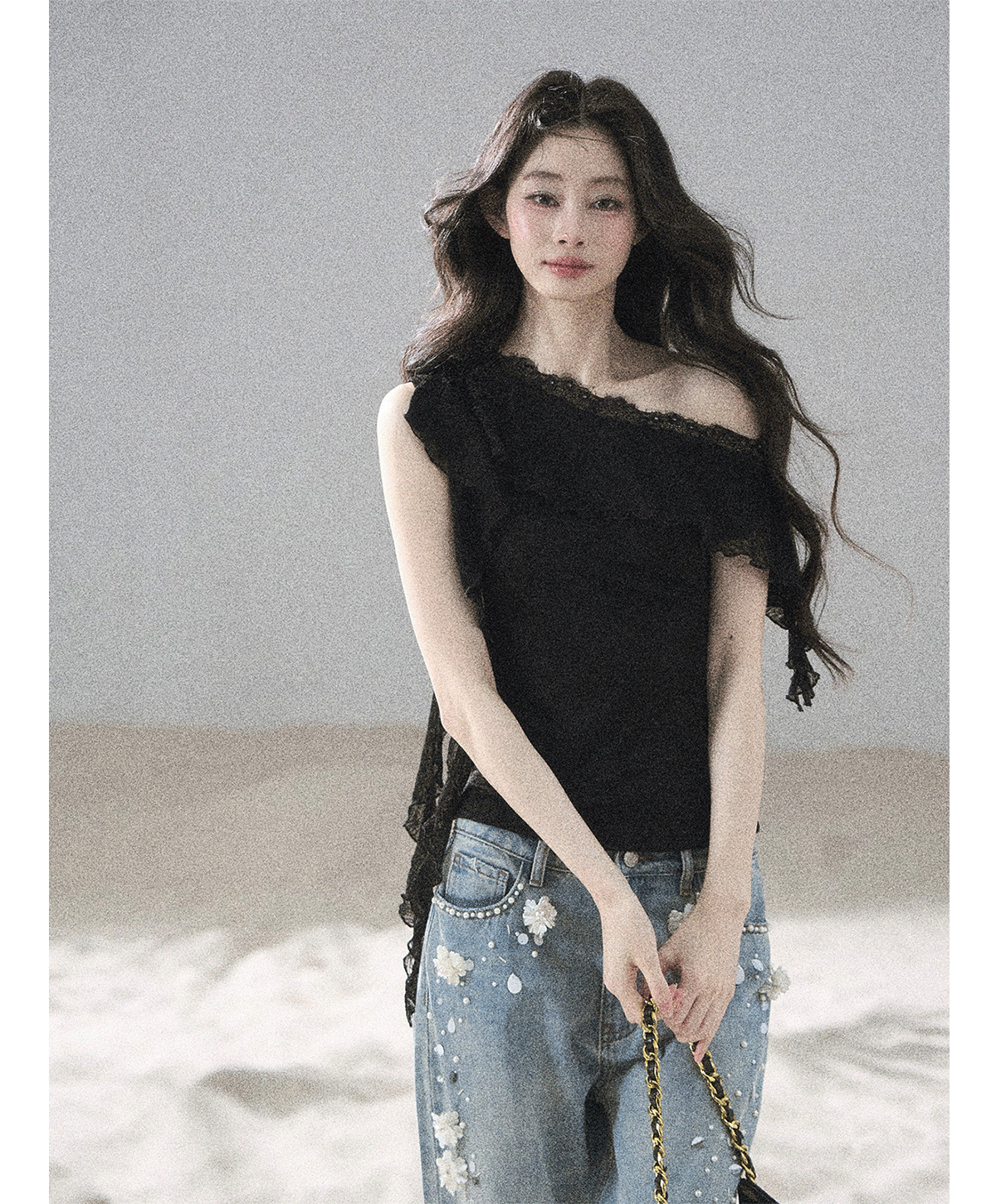 Lace One-Shoulder Crop Tee