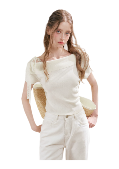 Lace Trim Ruched Knit Top