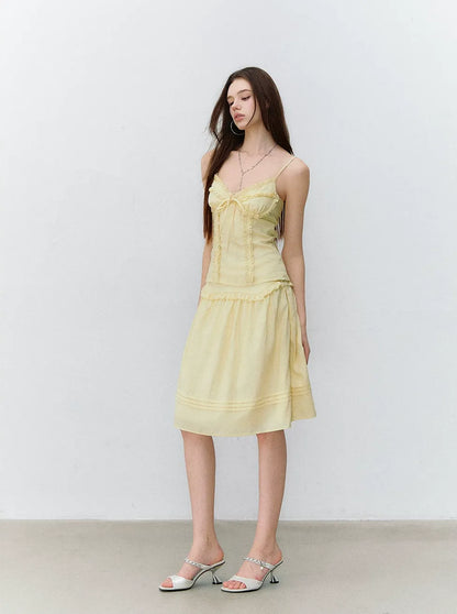 Semi-Sweet Design Bowknot Ruffle Camisole &amp; Skirt Set