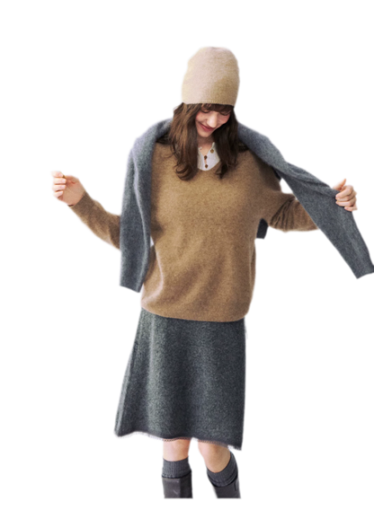 Flauschiger Mohairpullover mit V-Ausschnitt