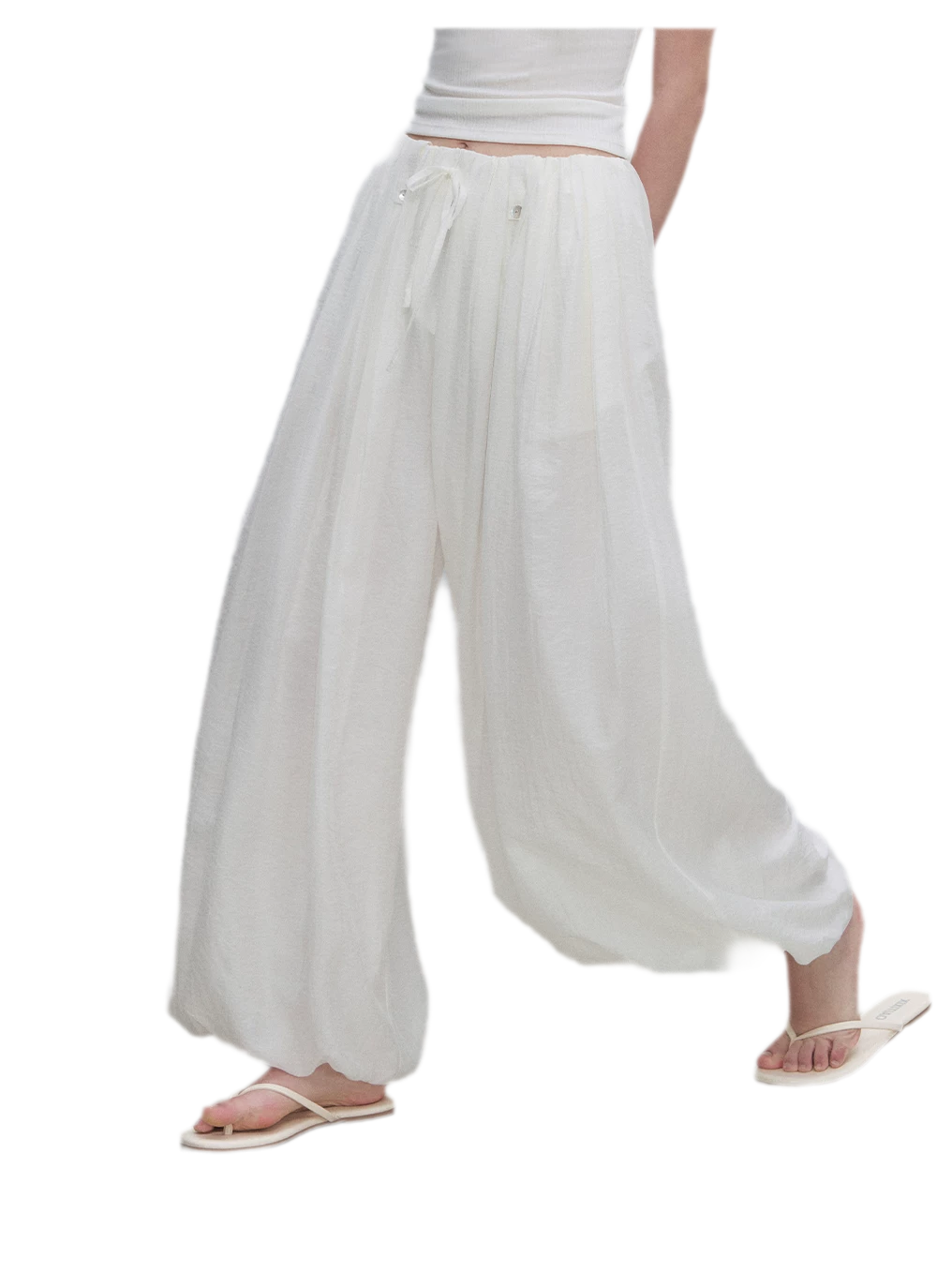 Pleated Balloon-Leg Tencel Trousers