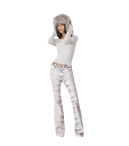 Áo cổ lệch vai thêu