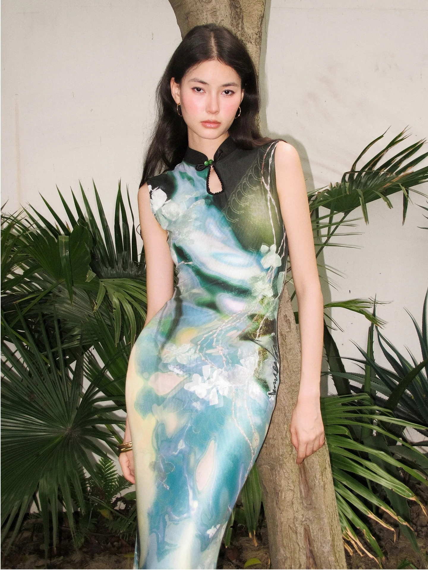 Black Rose Impressionist Print High-Waist Mermaid Dress