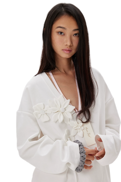 Handmade Flower Appliqué V-Neck Sweatshirt
