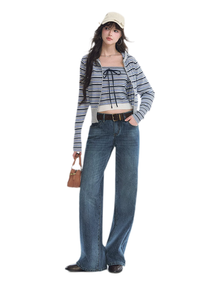 Washed Bow Embroidered Jeans