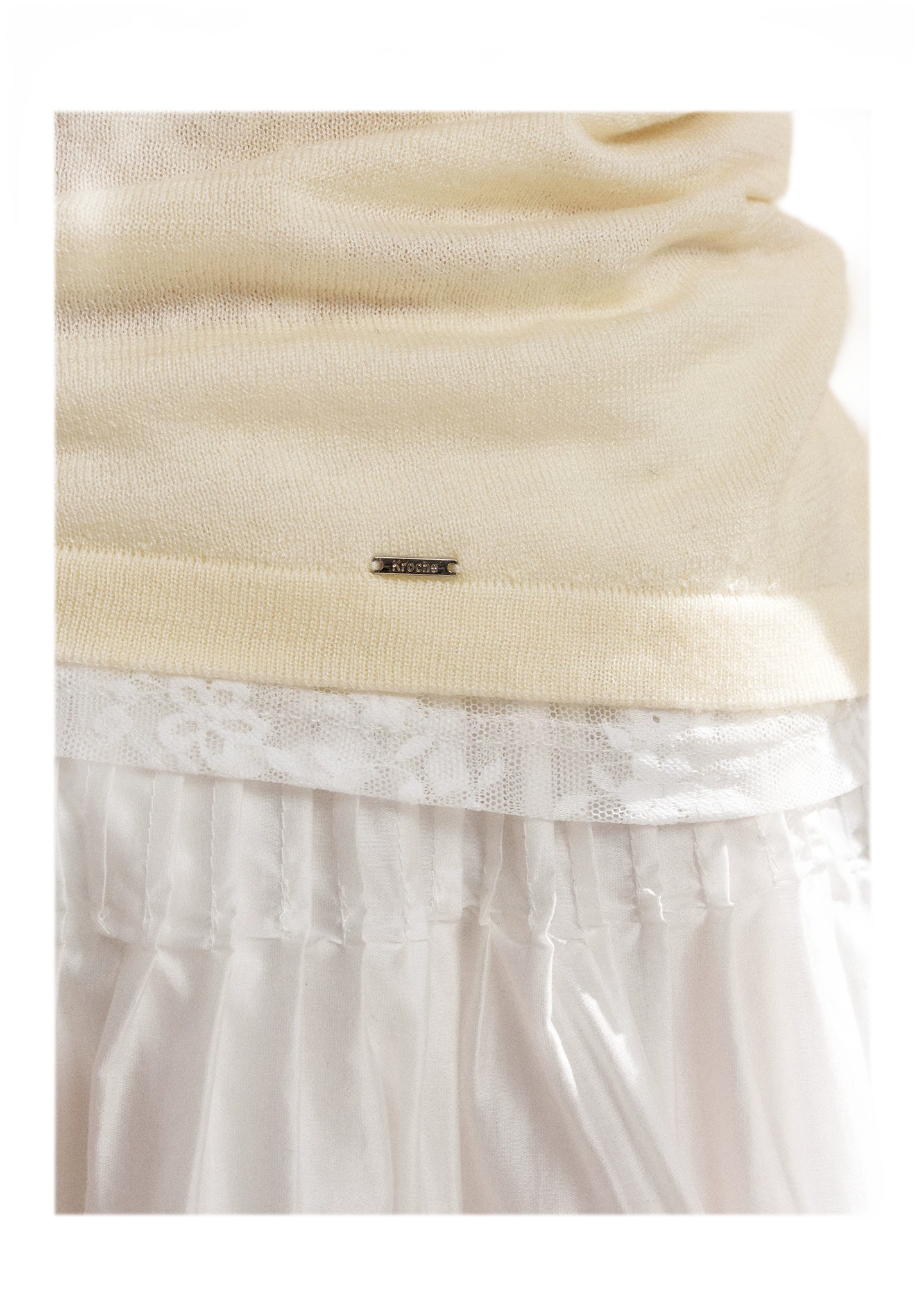 Lyocell Lace Pleated Skirt