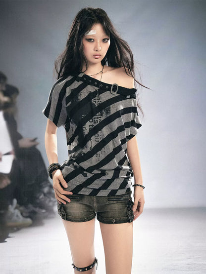 Cross Graffiti Batwing Tee